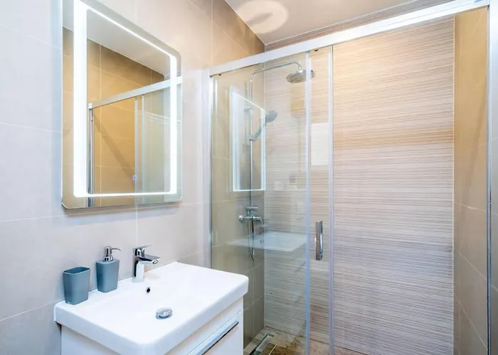 Corallium Appartement Pomena