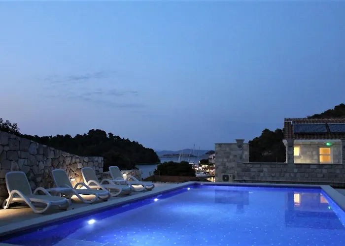 아파트 Corallium 포메나